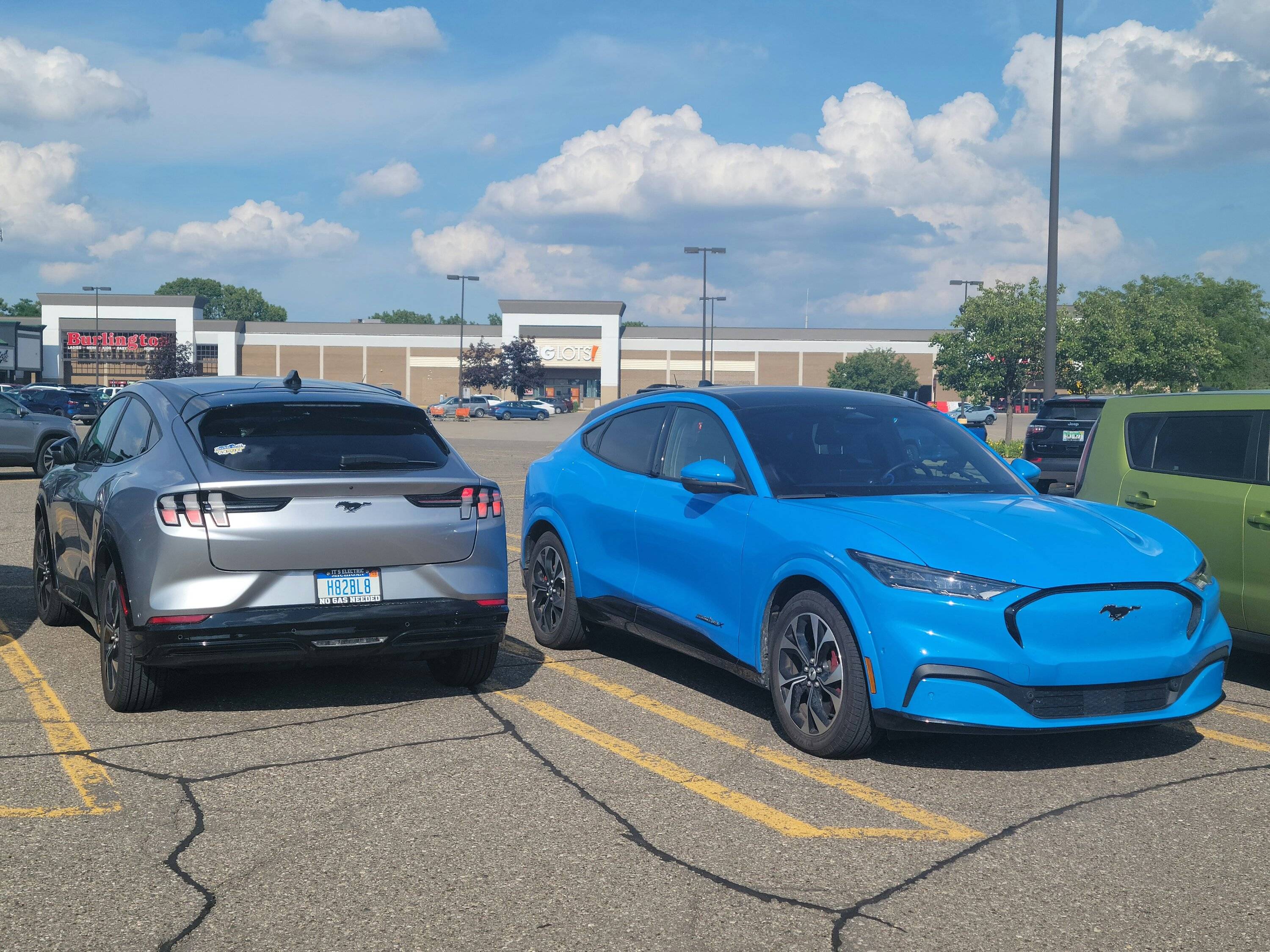Ford Mustang Mach-E Mach-E Sightings 20220629_174813