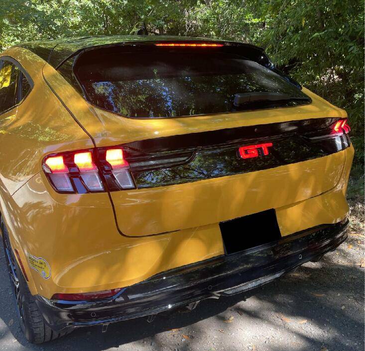 Ford Mustang Mach-E illuminated GT Logo 1656615850840