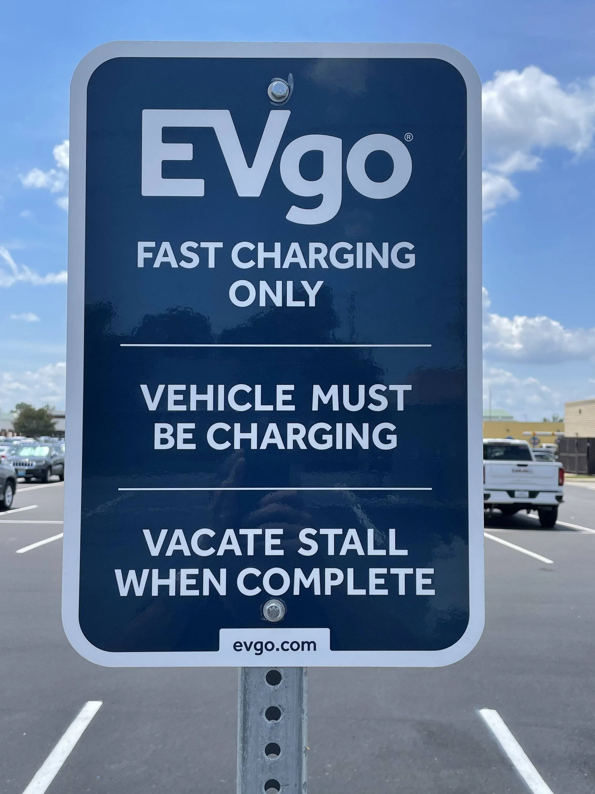 Ford Mustang Mach-E GM & Pilot to build 2000 EVgo charging stations at 500 locations along US highways 10A96AEA-50E4-43CC-8431-1921B7DB71F0
