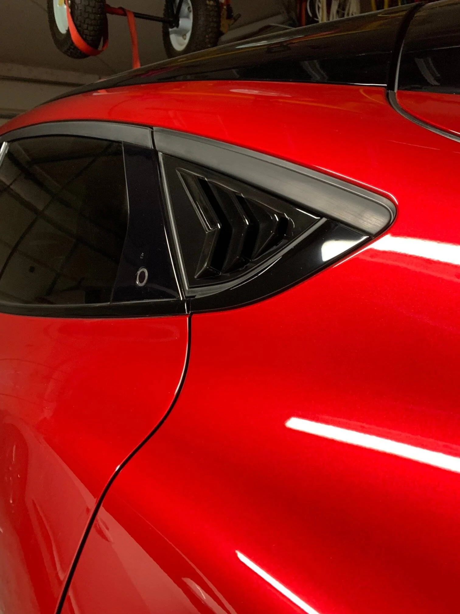 Ford Mustang Mach-E Accessories - from must have to optional RRwings2