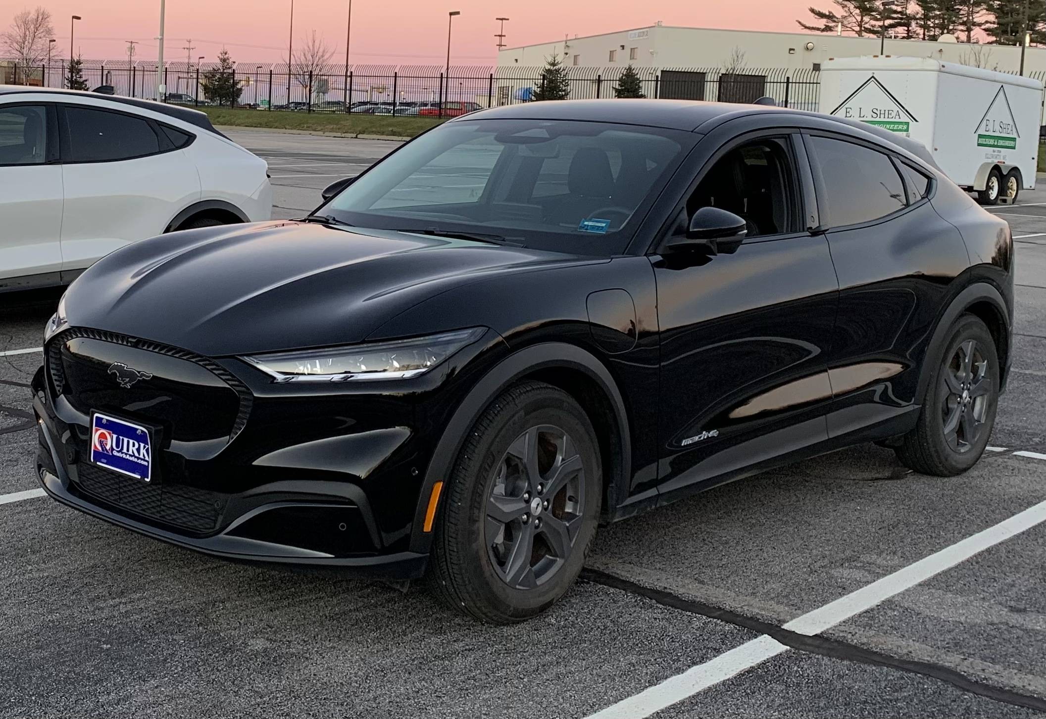 Ford Mustang Mach-E Caring for Shadow Black ⚫ 45662BD0-2F1A-4F5E-AA24-E3566BA56E00
