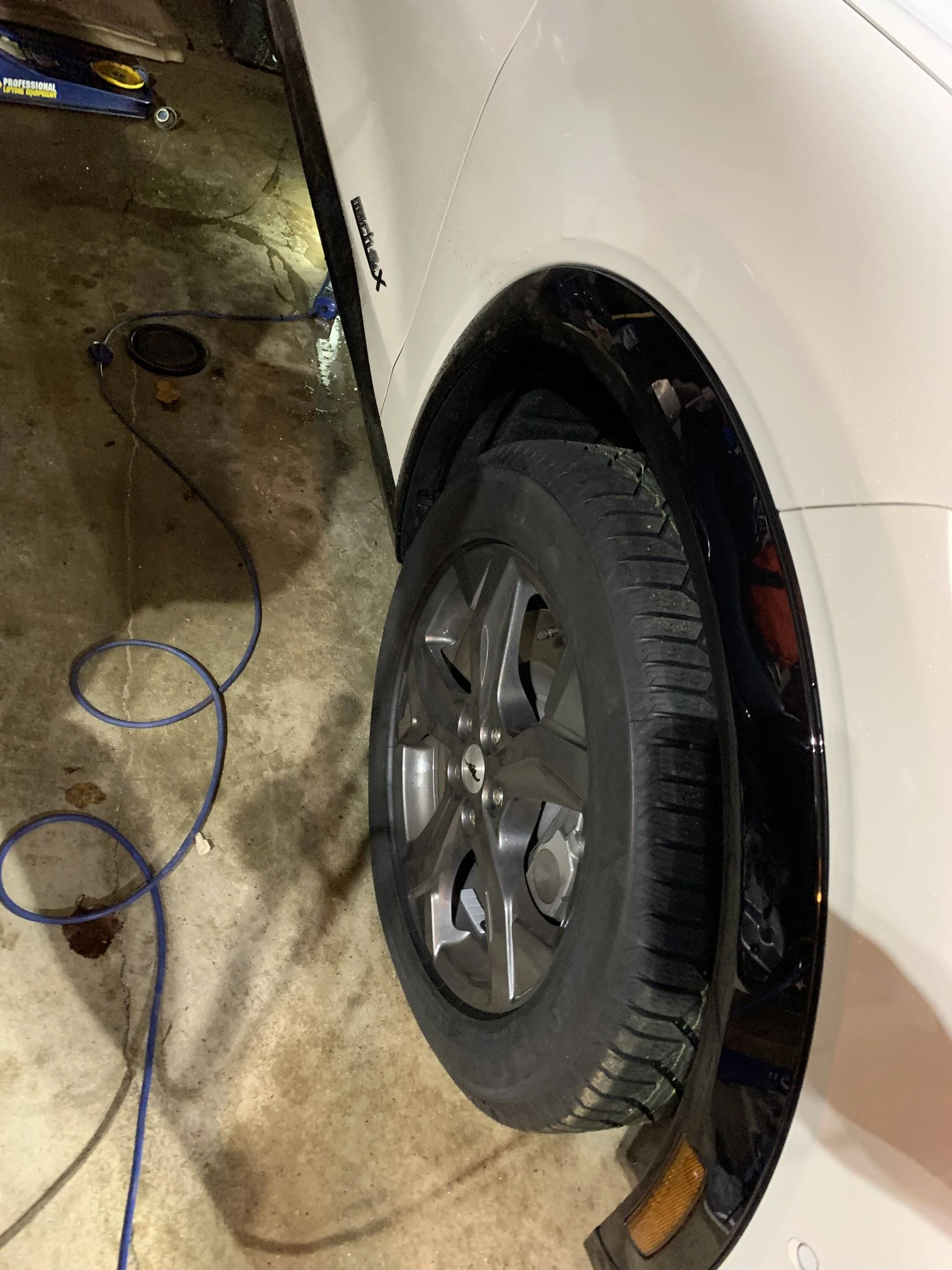 Ford Mustang Mach-E 18” Select wheels with Continental Viking Contact 7 Snows with TPMS and Lugs 7B3EC462-7F17-4B9C-90C5-91E6CBBD871F