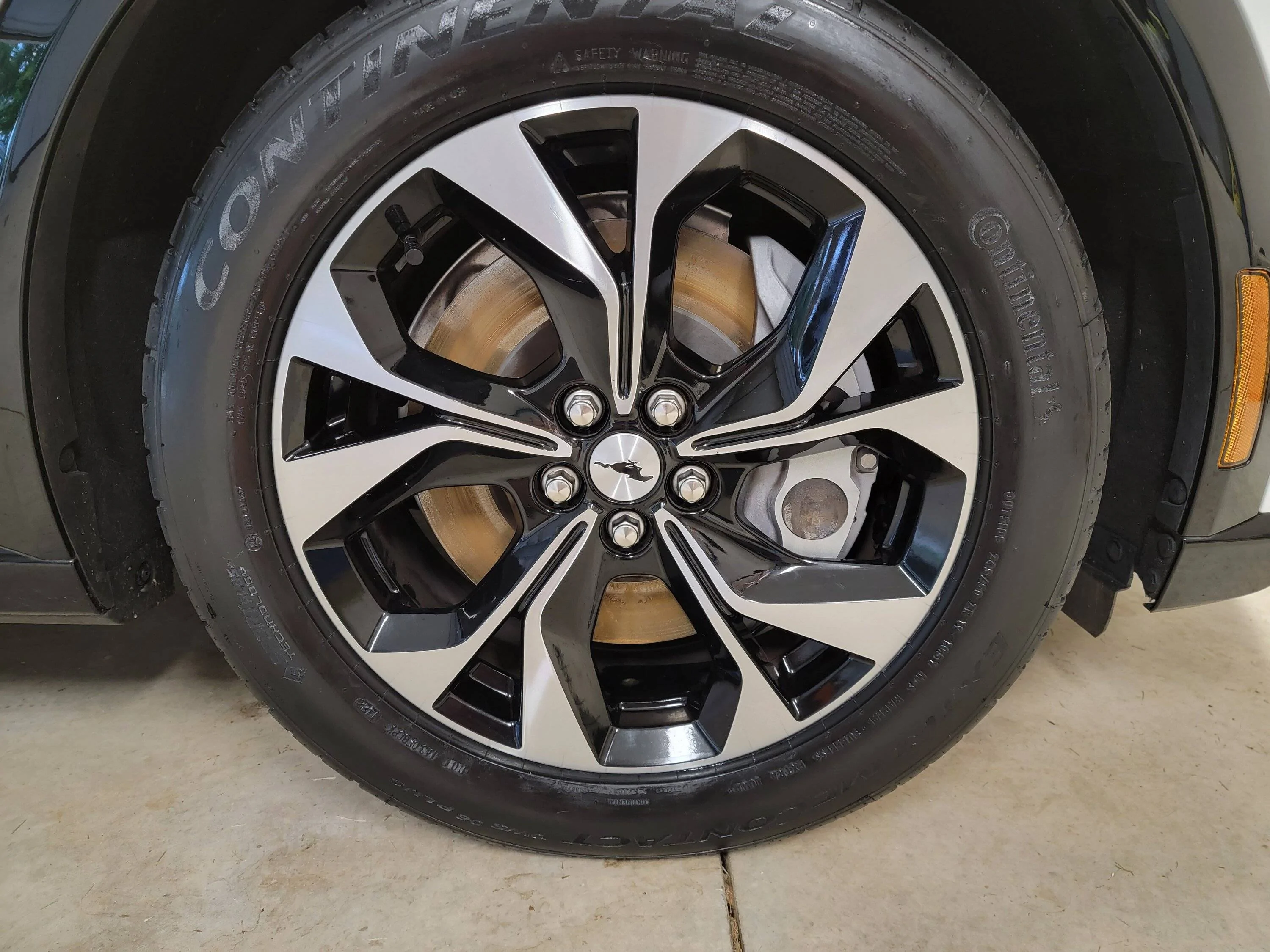 Ford Mustang Mach-E Continental DWS 06 Plus 245/50/19 installed and performance results 20220825_082854