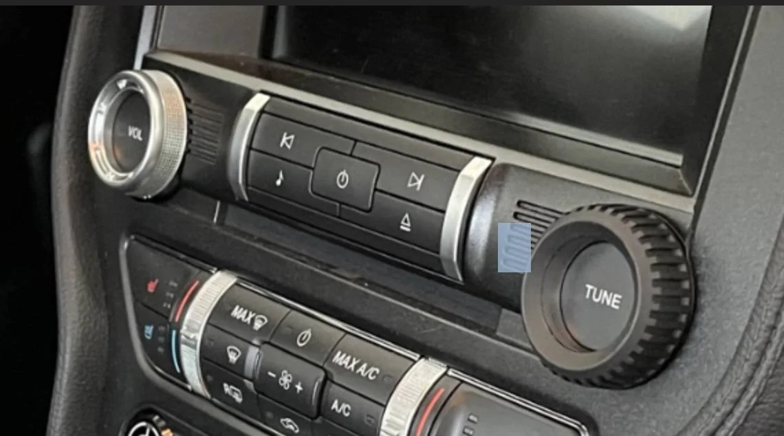 Ford Mustang Mach-E Enhance the Look and Feel of Your Interior with 5 SPURS Dial Crowns Screen Shot 2022-08-27 at 4.08.26 PM