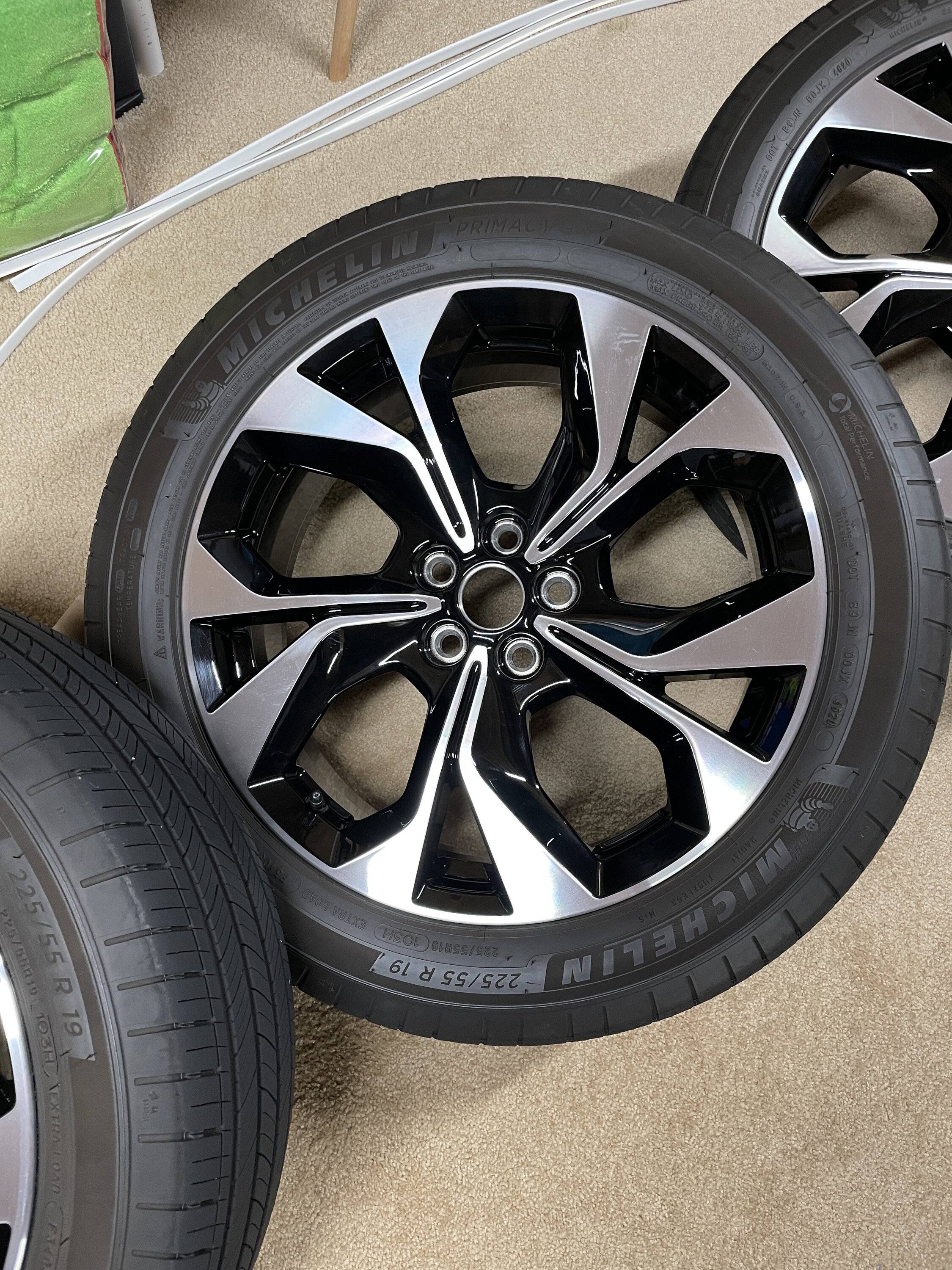 Ford Mustang Mach-E 2021 Premium Mach-E Wheels + Tires 1662471244430