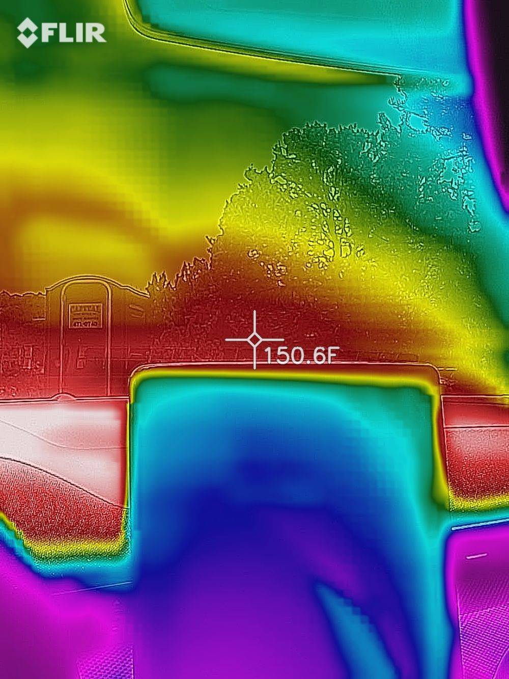 Ford Mustang Mach-E Infotainment Screen reset itself while driving flir_WindshieldSurface150