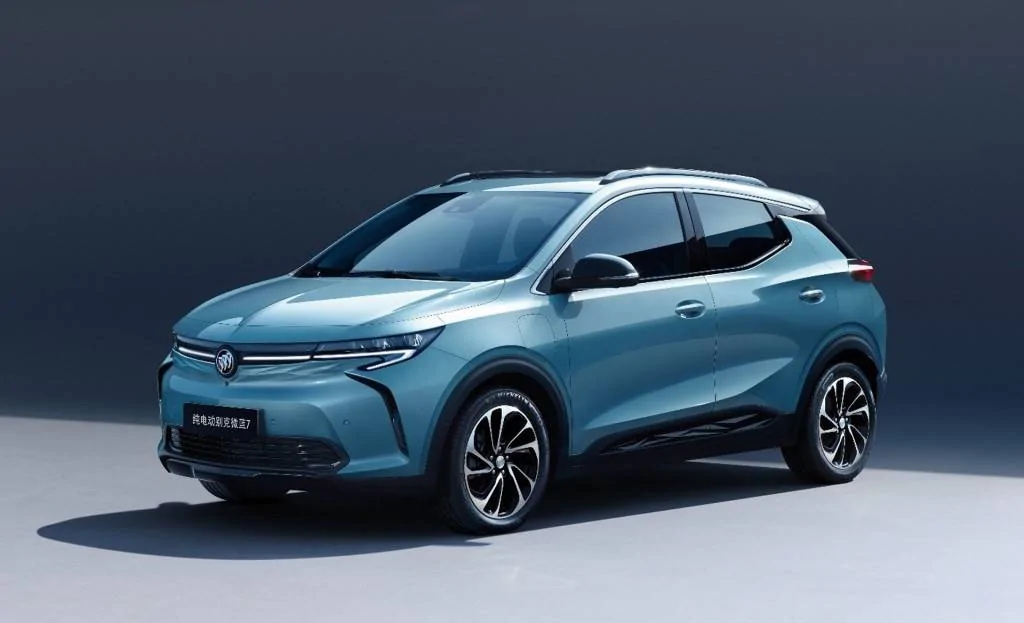 Ford Mustang Mach-E 2022 Chevy Bolt EUV teased: Does revised interface bridge the gap to future EVs? 2021-buick-velite-7_100749631_l
