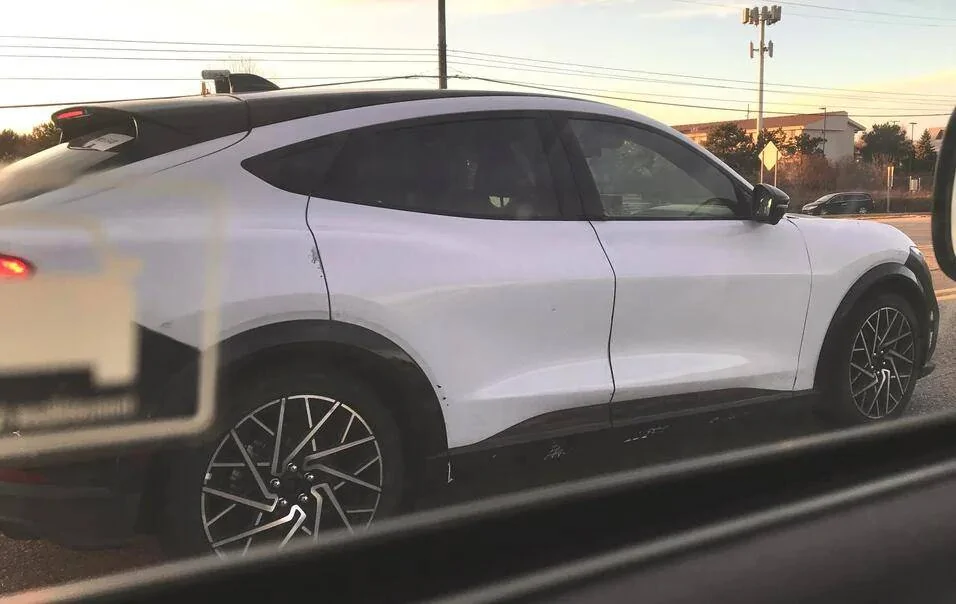 Ford Mustang Mach-E Mach-E GT Test Prototype spotted in Michigan 1605619365327