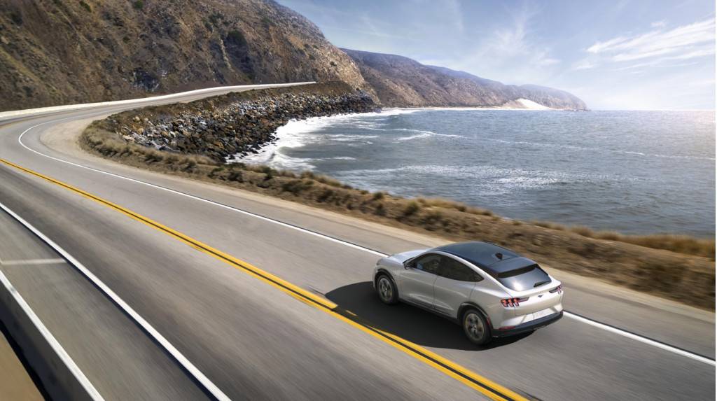 Ford Mustang Mach-E EPA Certifies Mach-E Range Targets, 300 Miles for Premium Extended Range RWD 2021-ford-mustang-mach-e_100723924_l