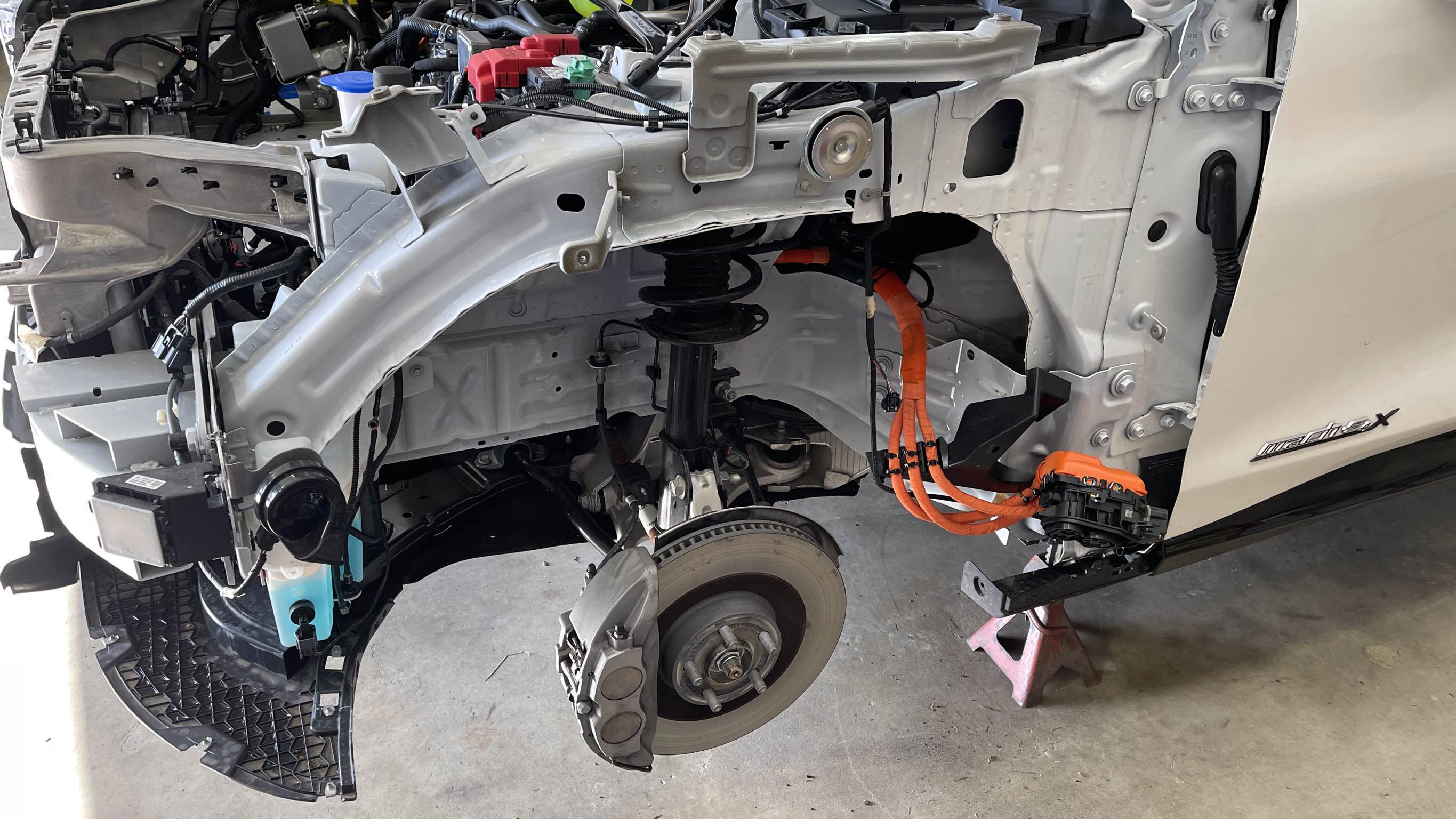 Ford Mustang Mach-E Disassembled Pics: Fender and Front End / Bumper 4E087466-4908-48B4-B457-EA1976A20823