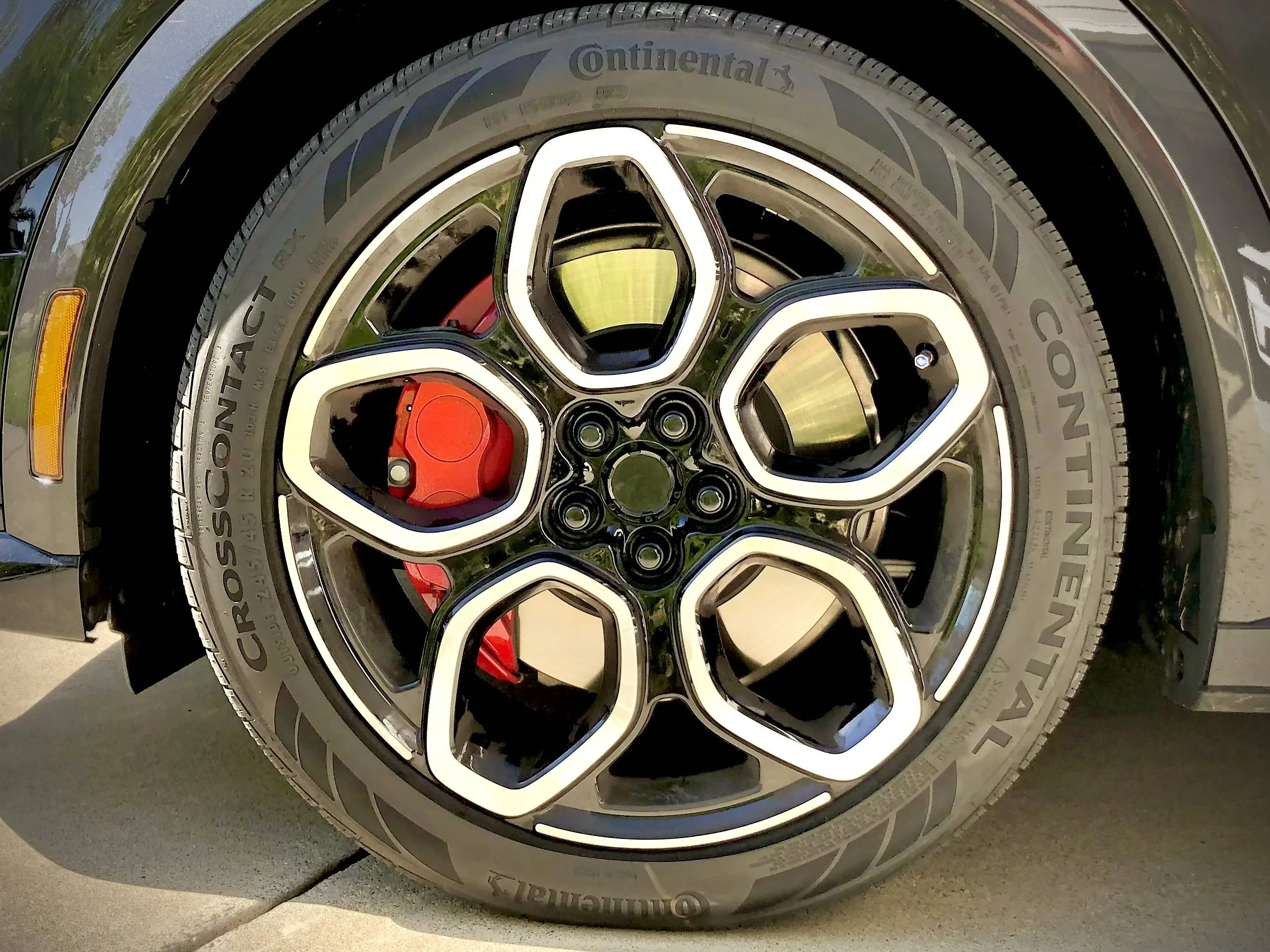 Ford Mustang Mach-E Mach-E GT wheels aero cover removal - photos & instructions writeup DIY 91B0ABEC-F1DD-44A1-9B22-22409CBEE64A