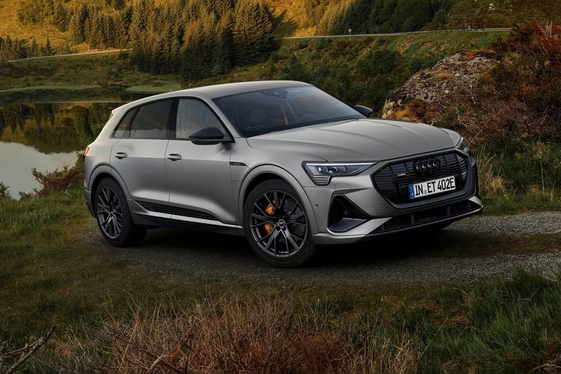 Ford Mustang Mach-E Cadillac Lyriq - Thoughts? 2022_audi_e-tron_4dr-suv_chronos-edition_fq_oem_1_815