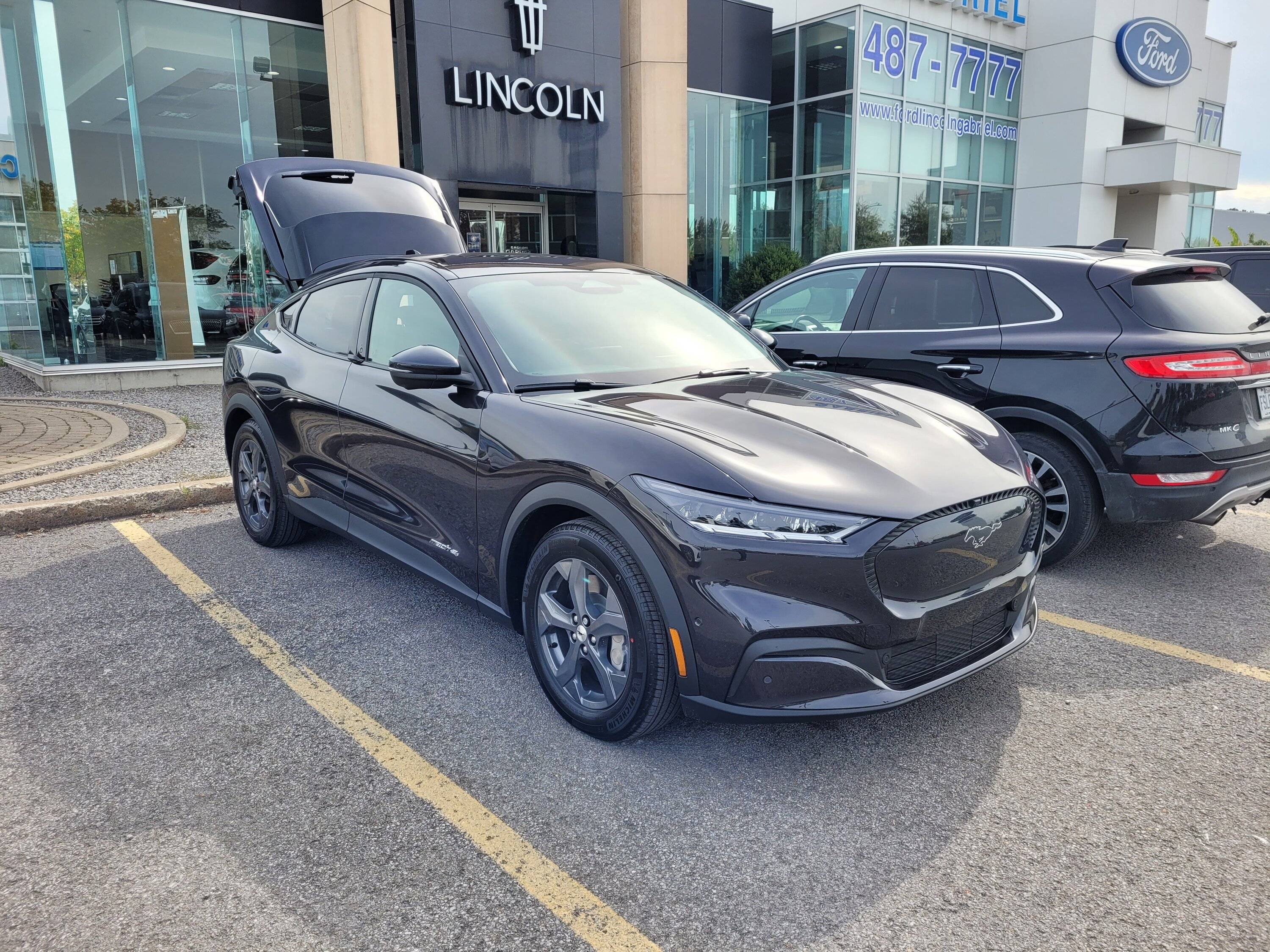 Ford Mustang Mach-E DARK MATTER GRAY Mach-E Photos 20221001_130708