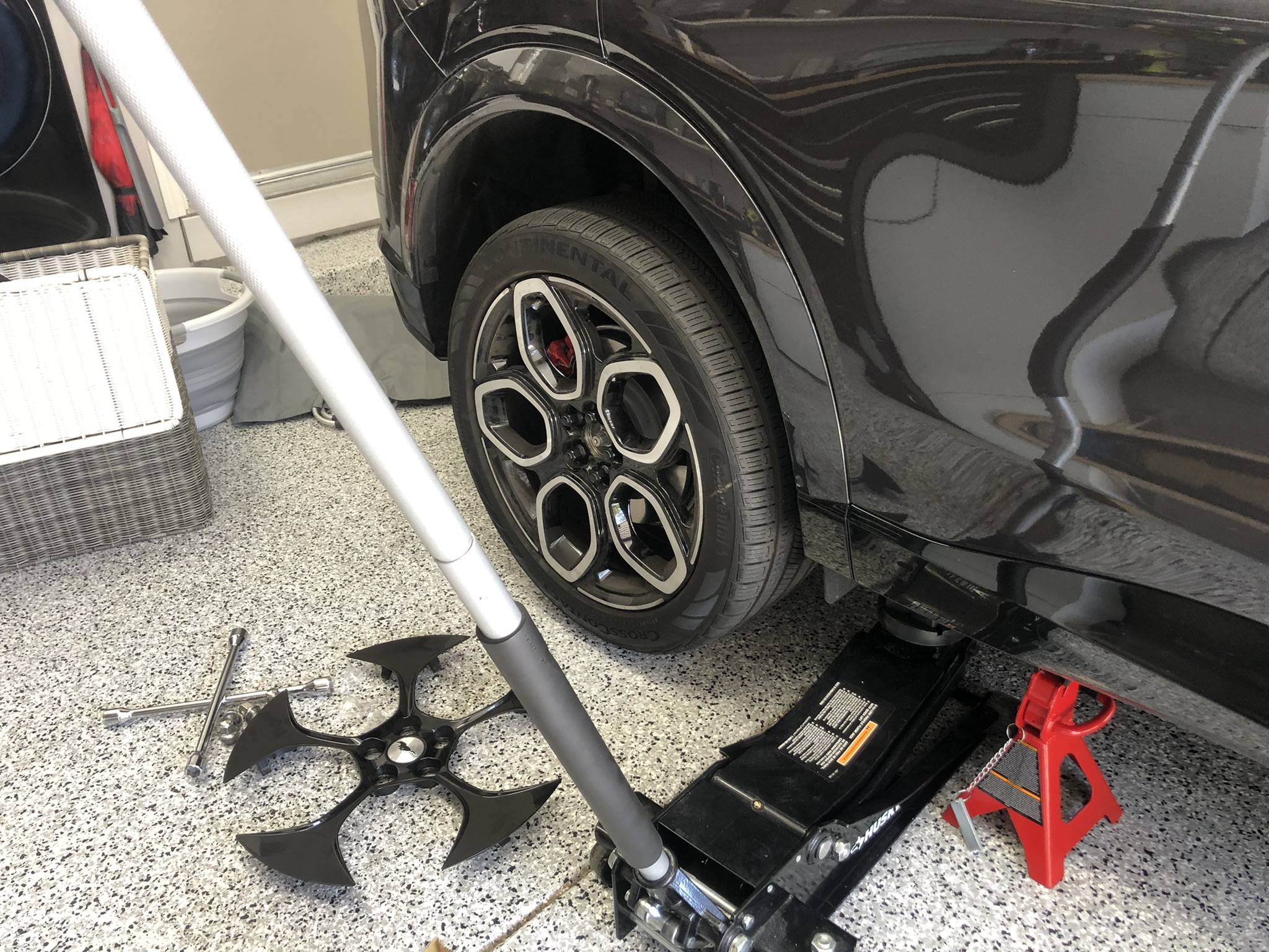 Ford Mustang Mach-E Putting MME on jack stands 06EA97C2-EDE8-4FD6-AB2B-EB347C1EE998