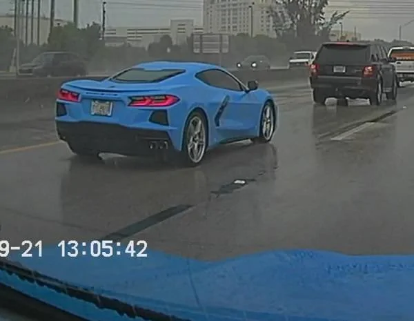 Ford Mustang Mach-E GRABBER BLUE Mach-E Photos encounter