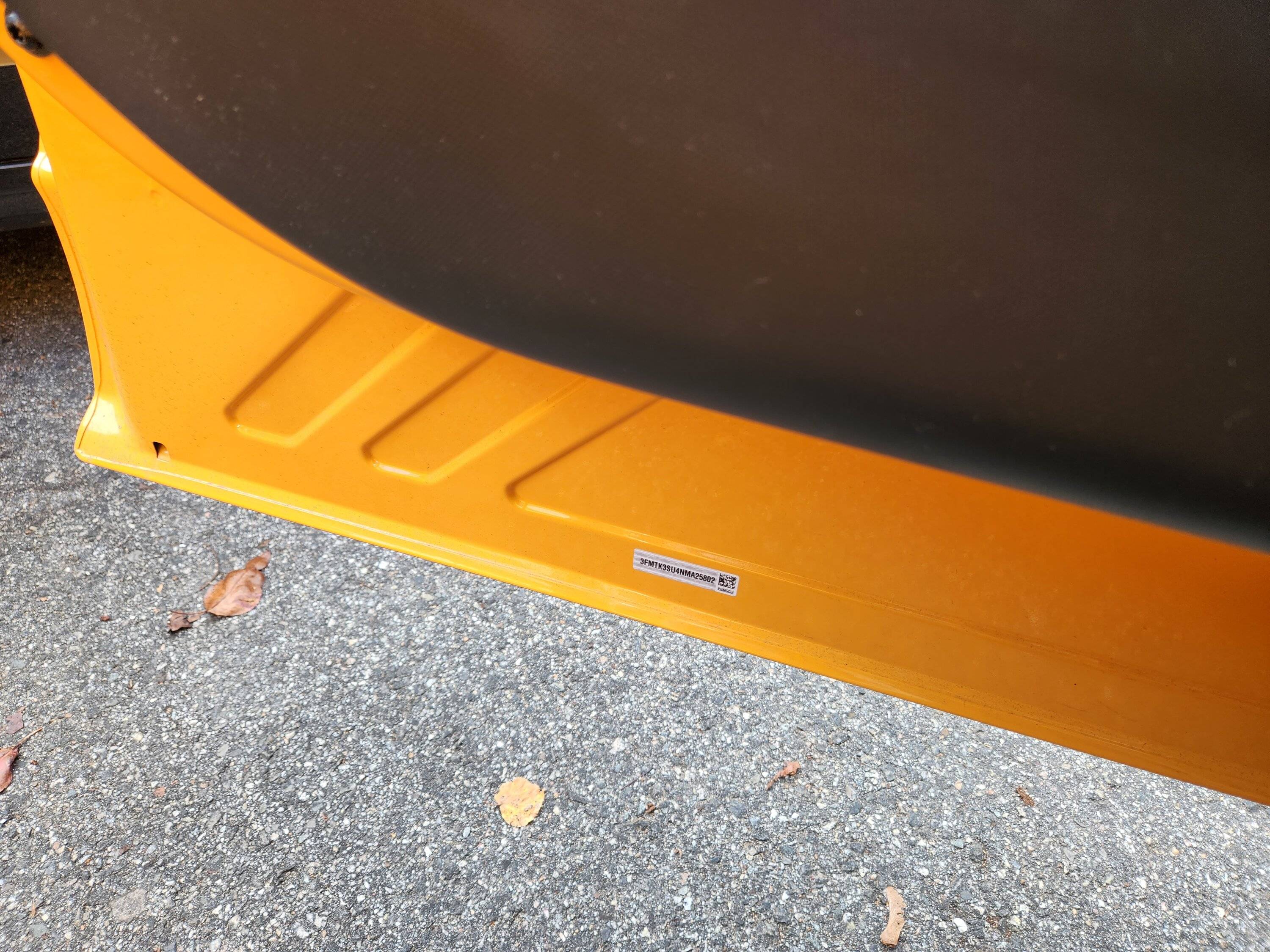 Ford Mustang Mach-E Rusty doors 20221031_134136