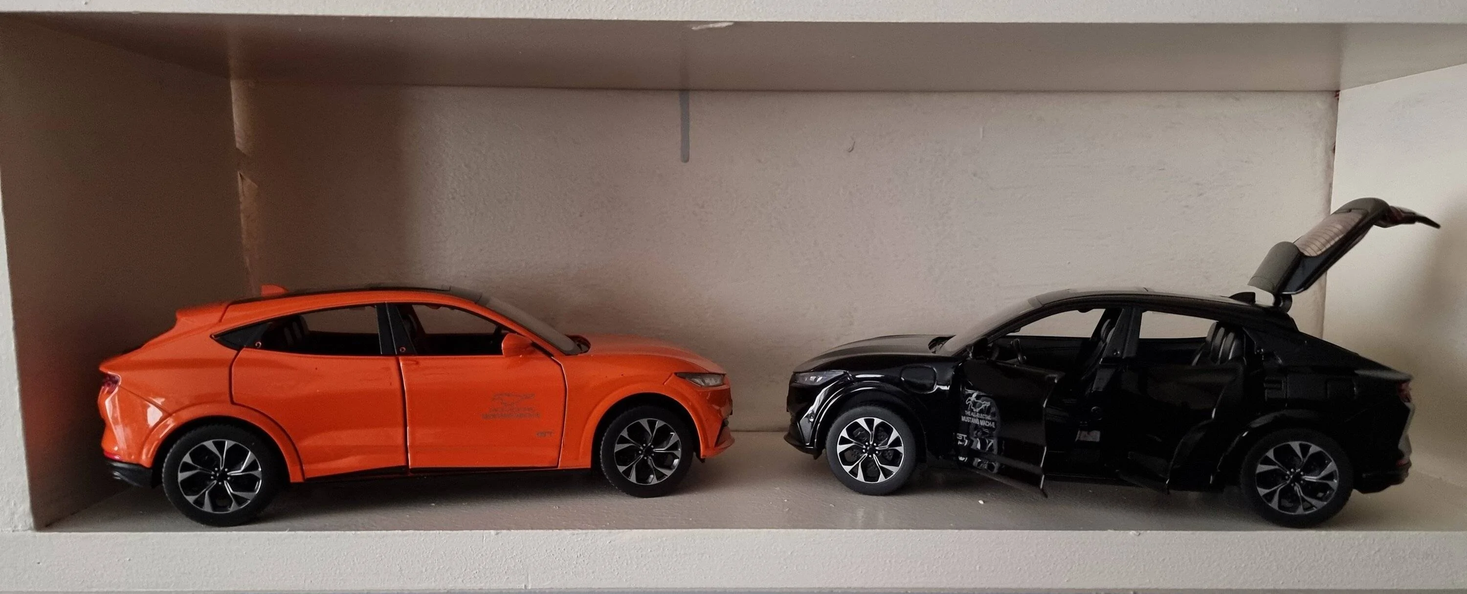 Ford Mustang Mach-E Mach E models 20221103_100952