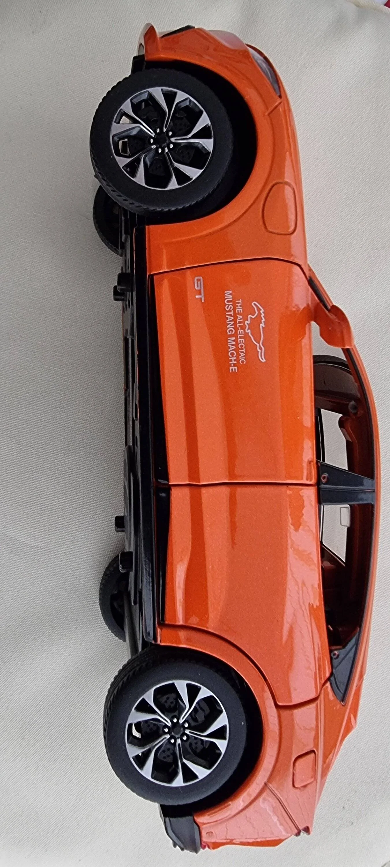 Ford Mustang Mach-E Mach E models 20221124_111441