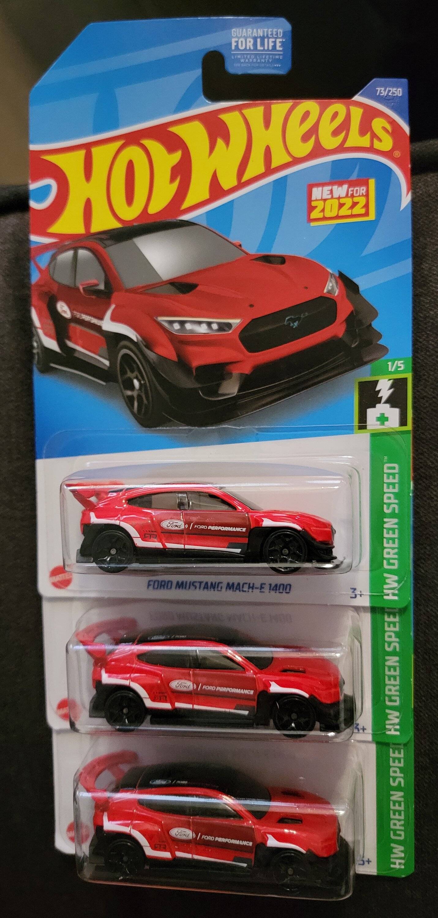 Ford Mustang Mach-E Hot Wheels Mach-E 1400 hotwheels