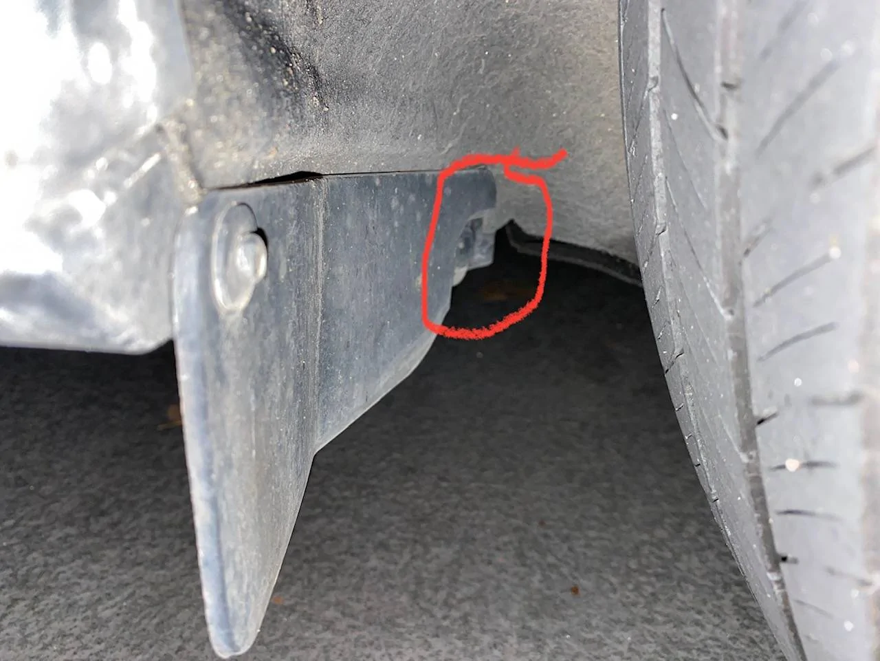 Ford Mustang Mach-E Hit trash on highway, help me identify this part? IMG_0335