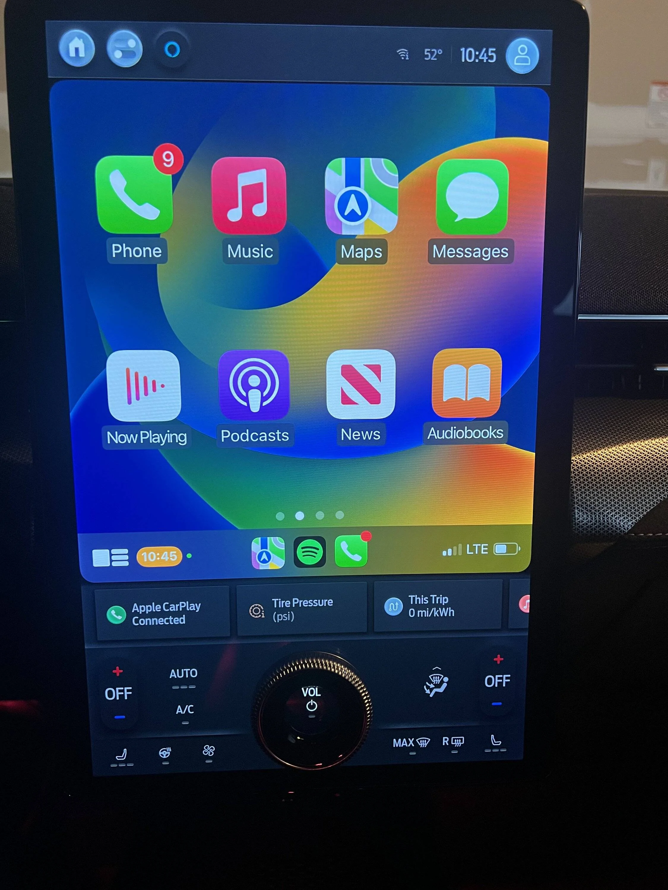 Ford Mustang Mach-E Sync 4A Update Overview from Ford - Larger Apple CarPlay Android Auto interface, added dial functionality & more 9F01C287-E4D1-40BD-A839-052B50B30E99