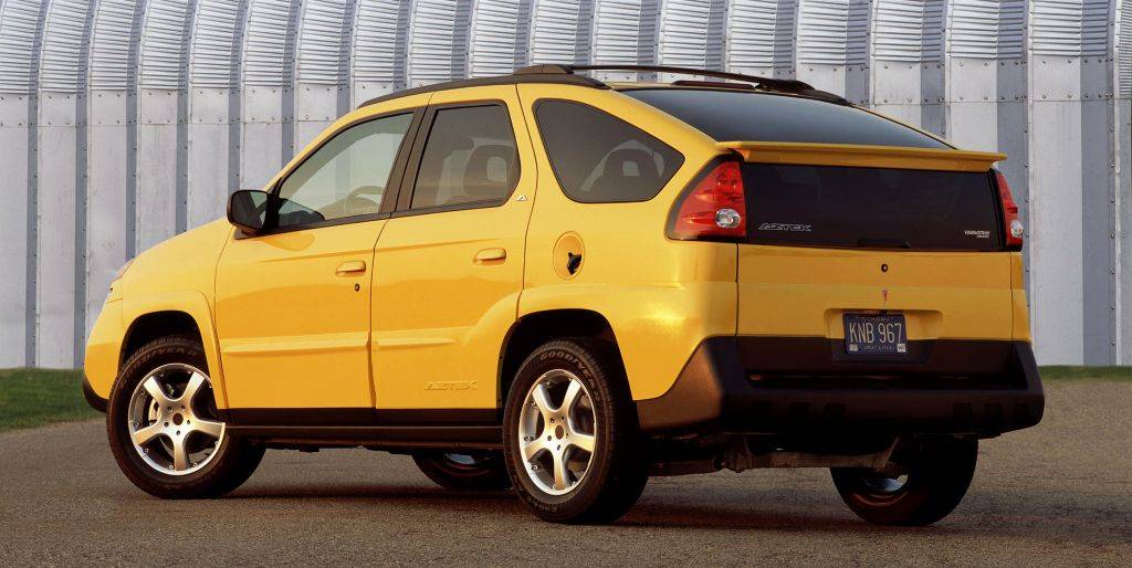 pontiac-aztek-rear-1585319857.jpg