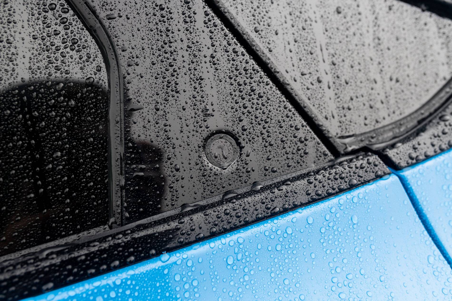 Ford Mustang Mach-E Shot Photo Gallery of Grabber Blue Mach-E 4x First Edition 0U8A7675