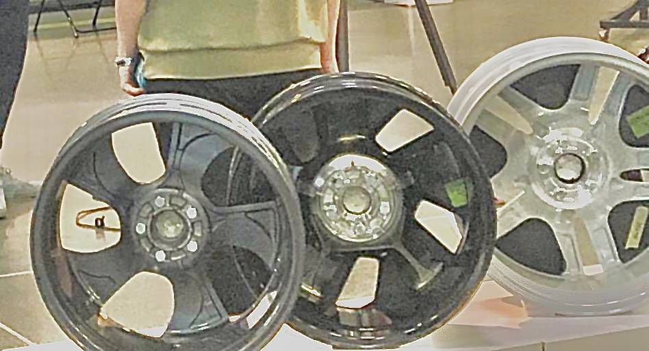 Ford Mustang Mach-E Wheel Sizes 5ECEFB24-1B8E-420E-997C-1E4BFD5E50FC