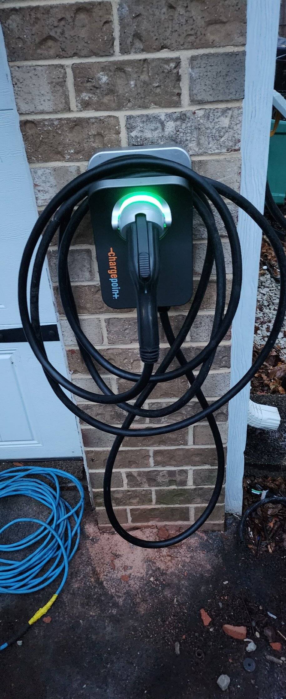 Ford Mustang Mach-E How Do You Roll (your charging cable)? 20230122_172237