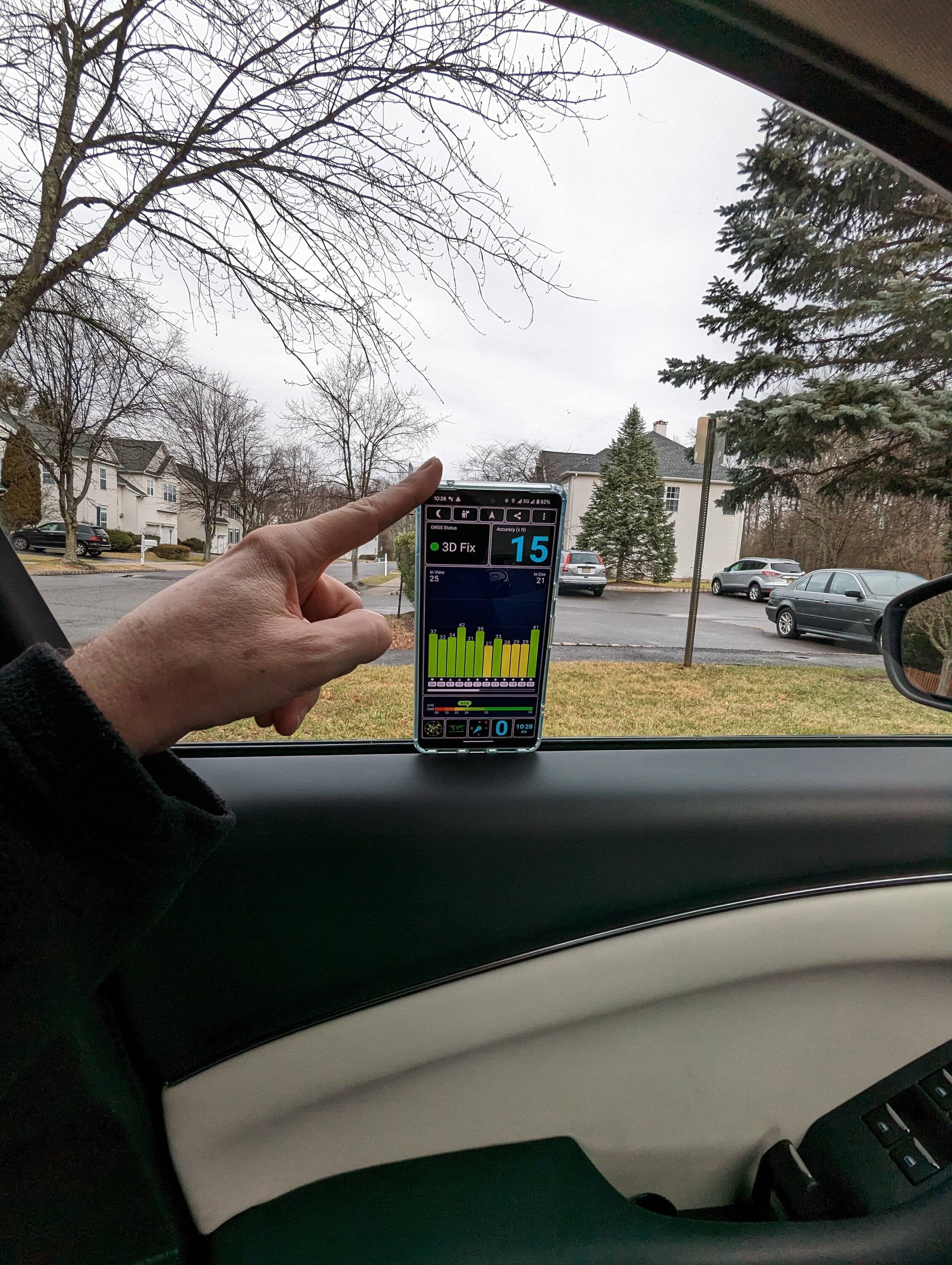 Ford Mustang Mach-E Test of phone GPS reception in different locations in '21 Mach E (because Android Auto GPS issues) Side window, against glass resting on sill PXL_20230131_152832439