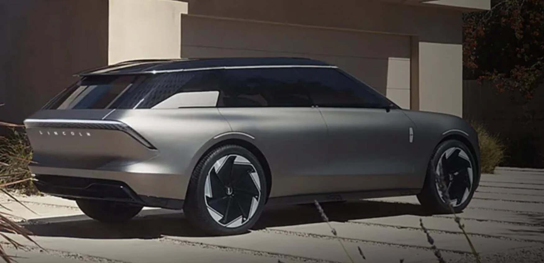 Ford Mustang Mach-E Spotted: design mockup for next-gen Mach-E? 1675357163509