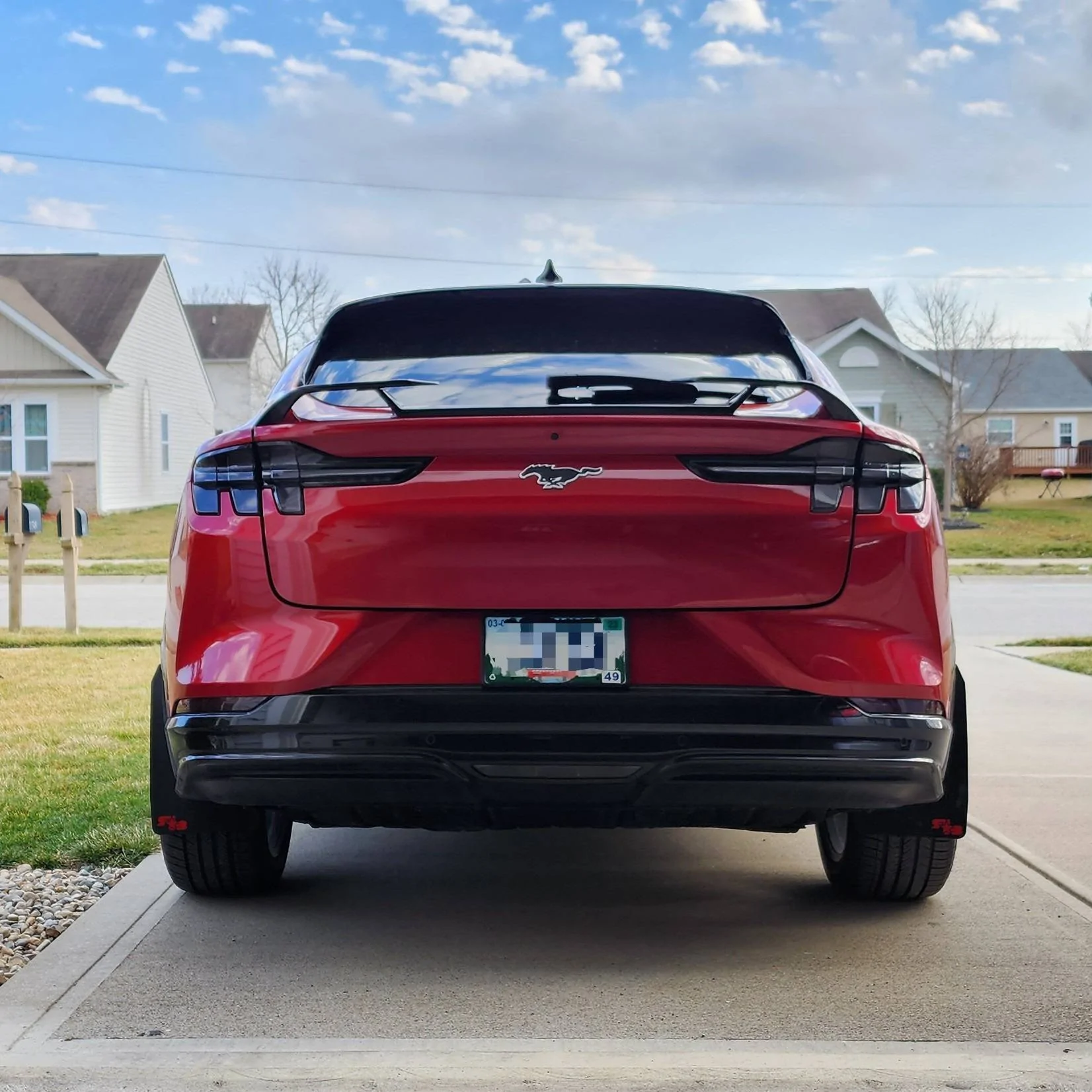 Ford Mustang Mach-E Rokblokz for Ruby, new mudflaps 20230223_163618