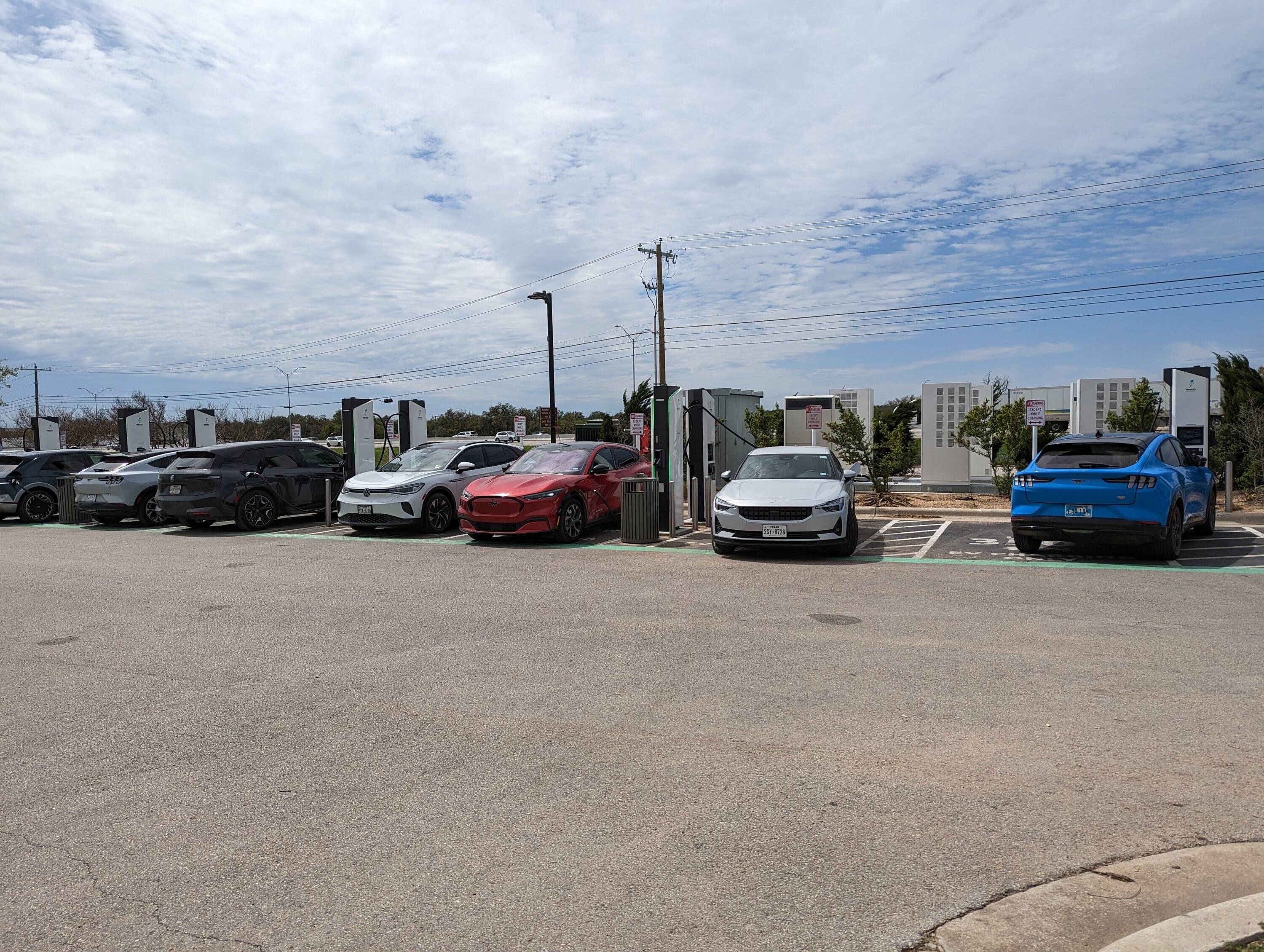 Ford Mustang Mach-E What kw fast charging should I expect? PXL_20230317_184852581