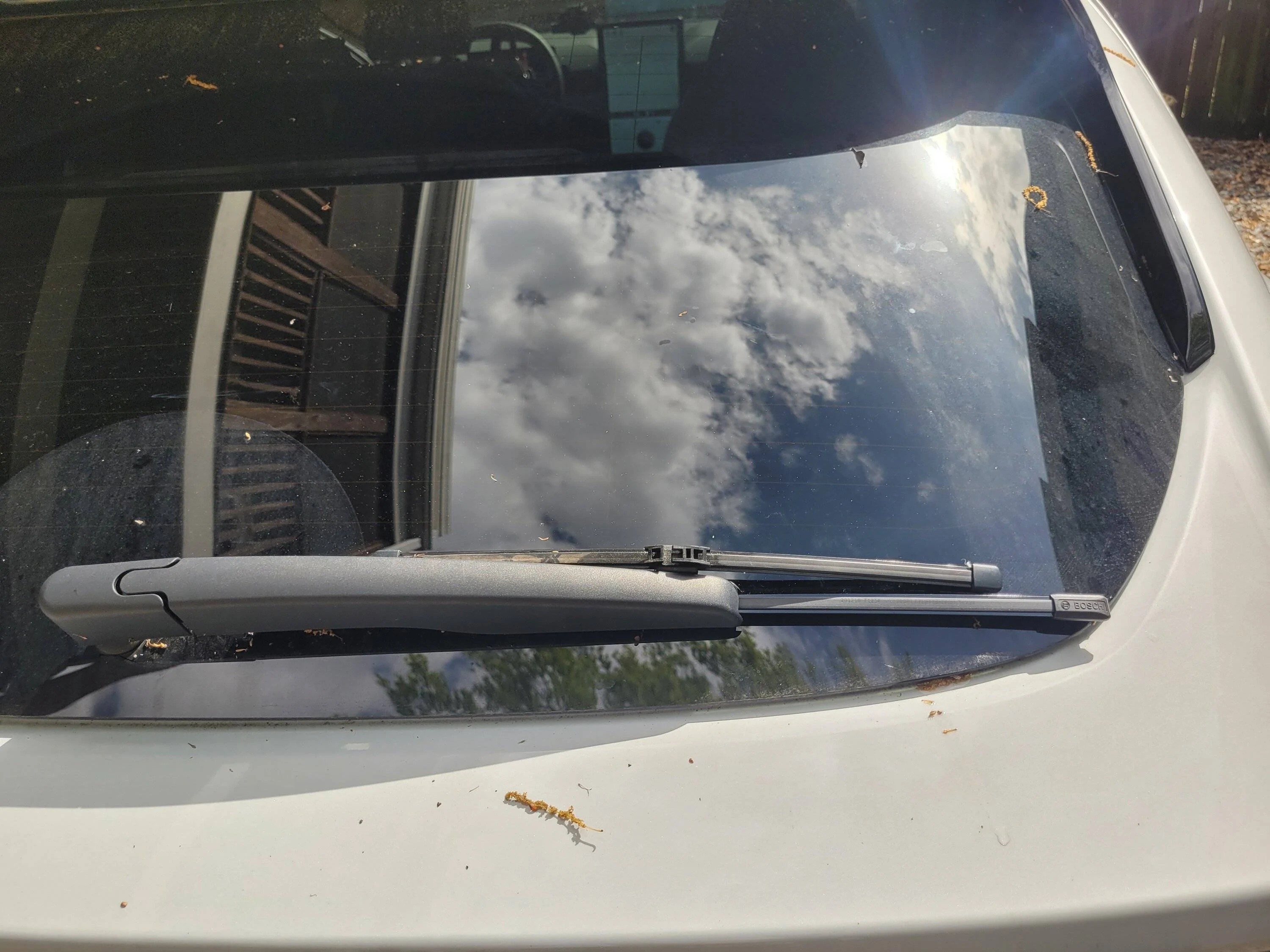 Ford Mustang Mach-E Rear wiper blade - longer replacement? 20230401_113459