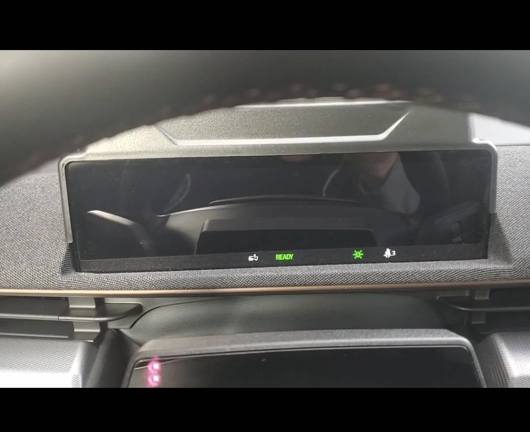 Ford Mustang Mach-E Dash screen off & on cycling while driving Screenshot_20230406_121953