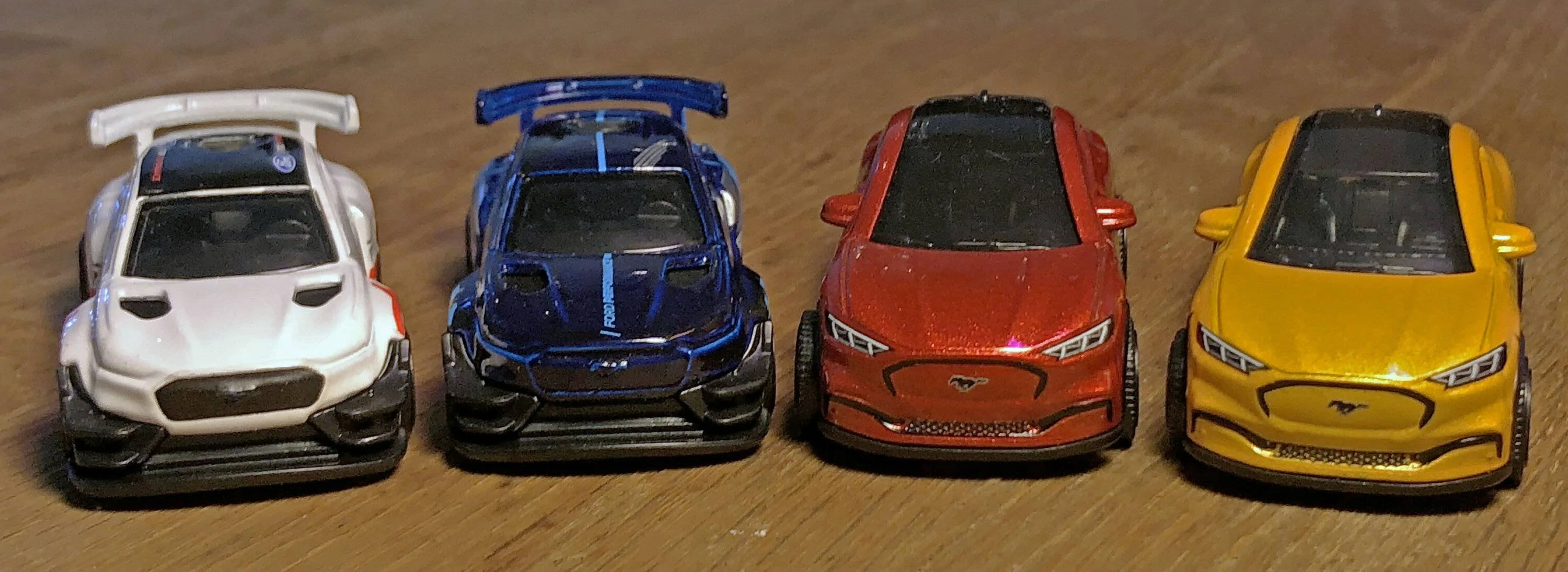 Ford Mustang Mach-E Hot Wheels & Matchbox - Gotta catch 'em all Select_Front