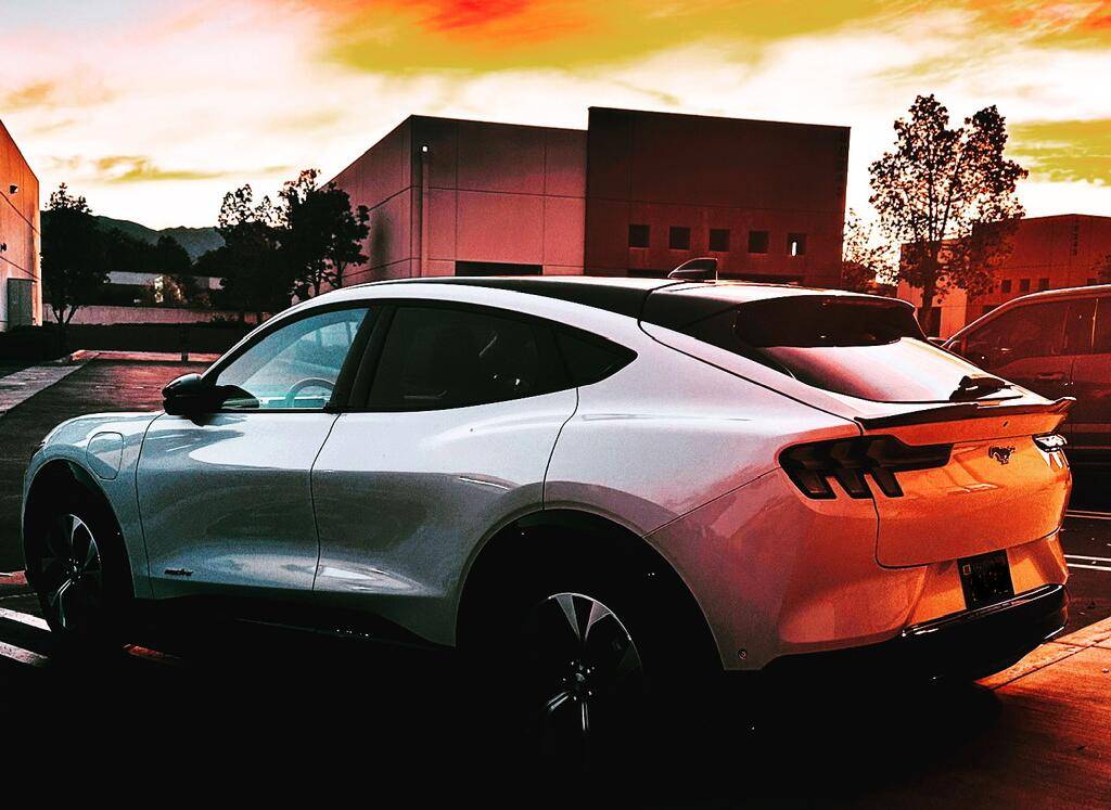 Ford Mustang Mach-E Added a spoiler - LOVE IT! (big photo dump) qx6k3fc8