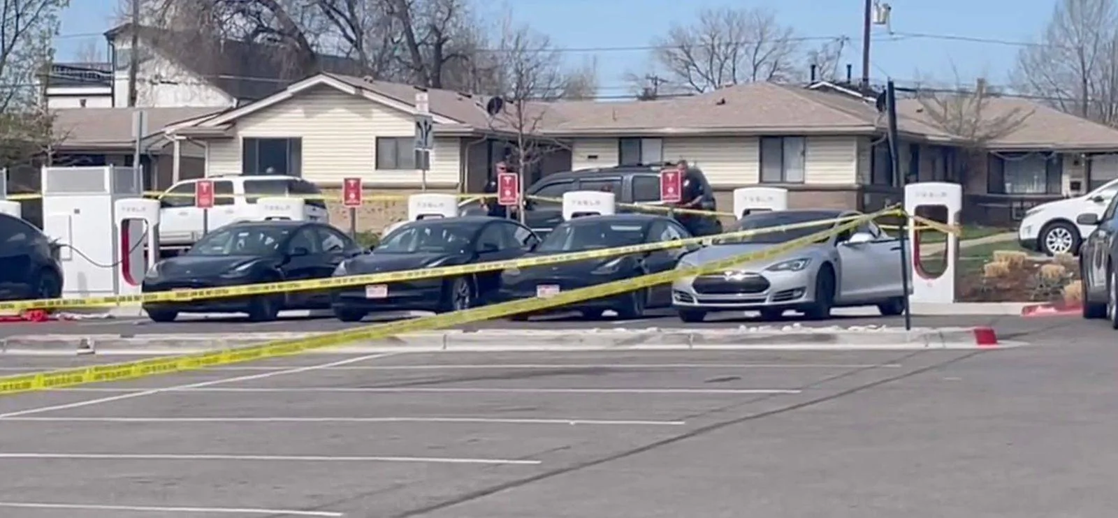 Ford Mustang Mach-E Tesla driver dies in fatal shooting at Supercharger station after ‘argument over charger’ Tesla-Supercharger-shooting