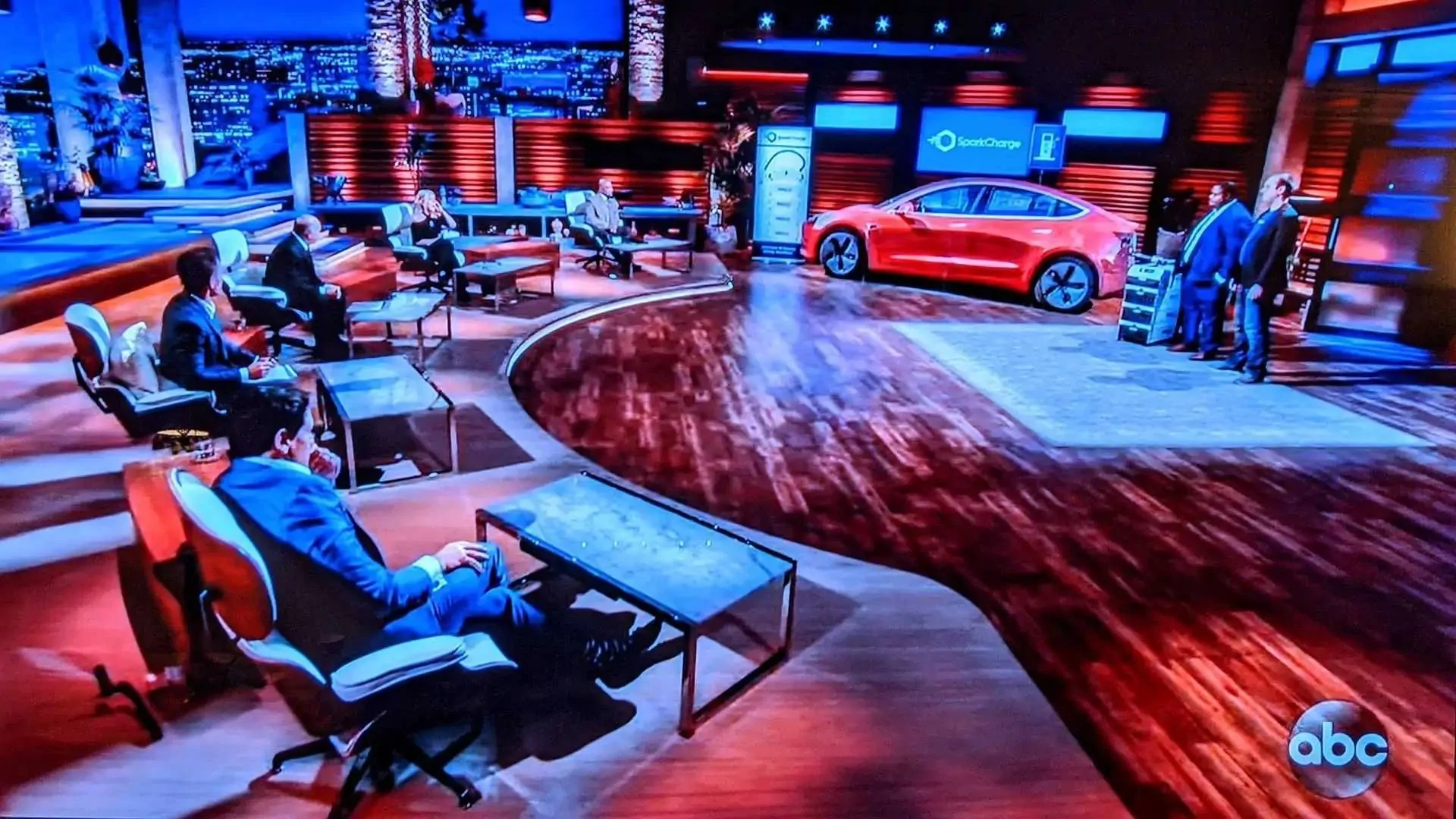 Ford Mustang Mach-E SparkCharge Strikes Million Dollar Deal On Shark Tank For Roadie Portable EV Charger sparkcharge-on-shark-tank