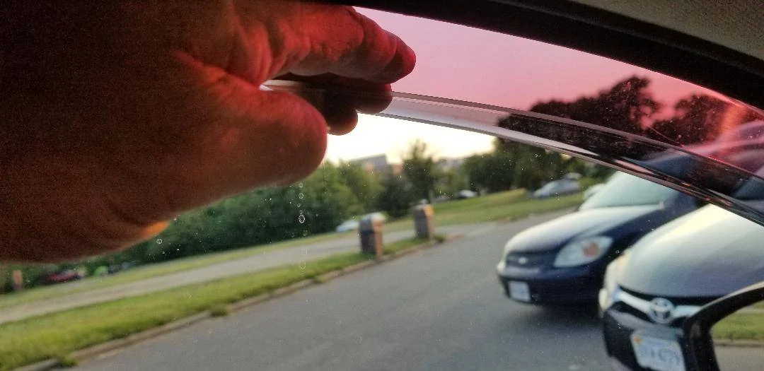 Window wind deflector from Etsy - inside pet mode.jpg