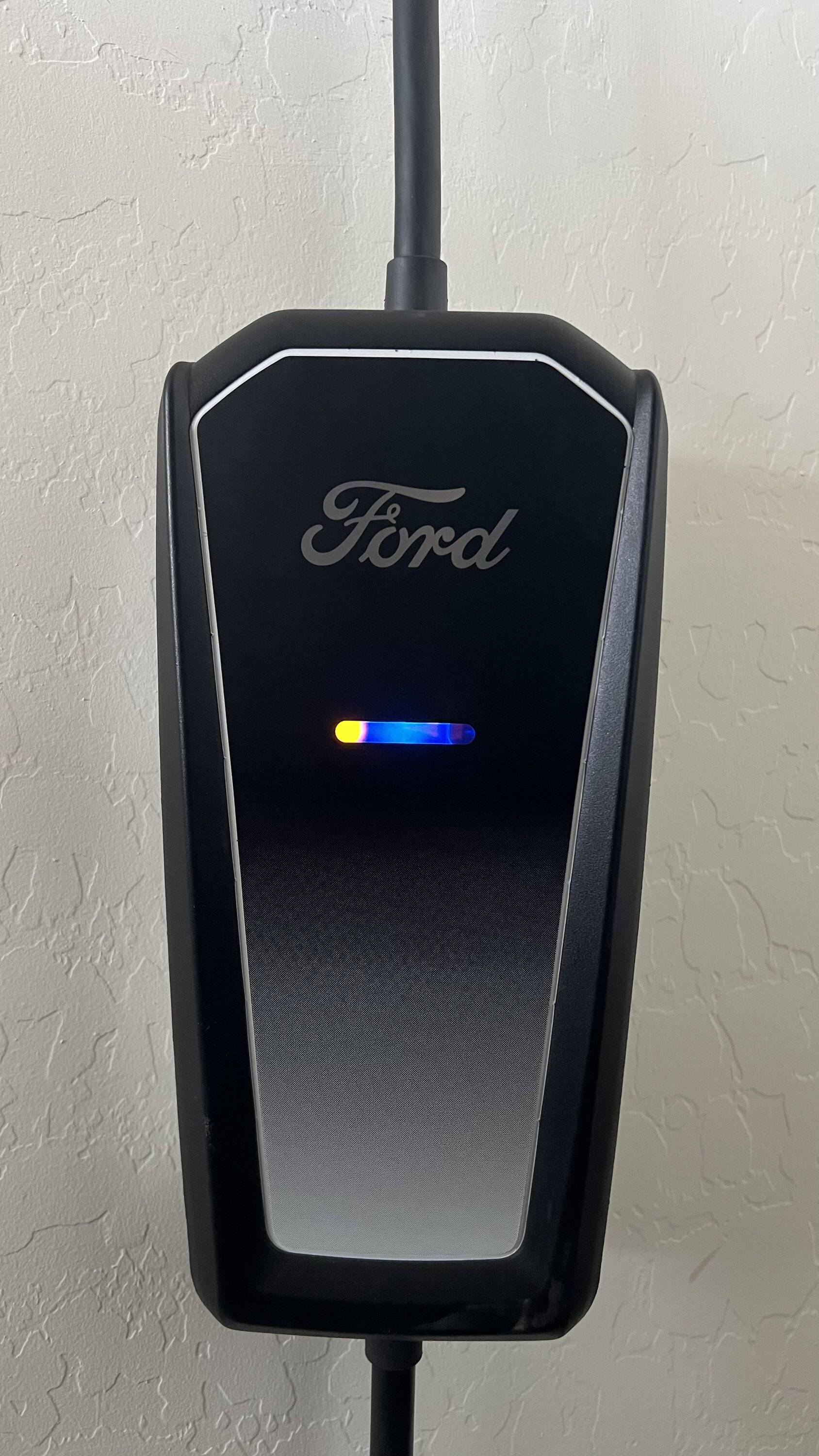 Ford Mustang Mach-E 2022 Ford Mach E OEM charger issues. IMG_3511