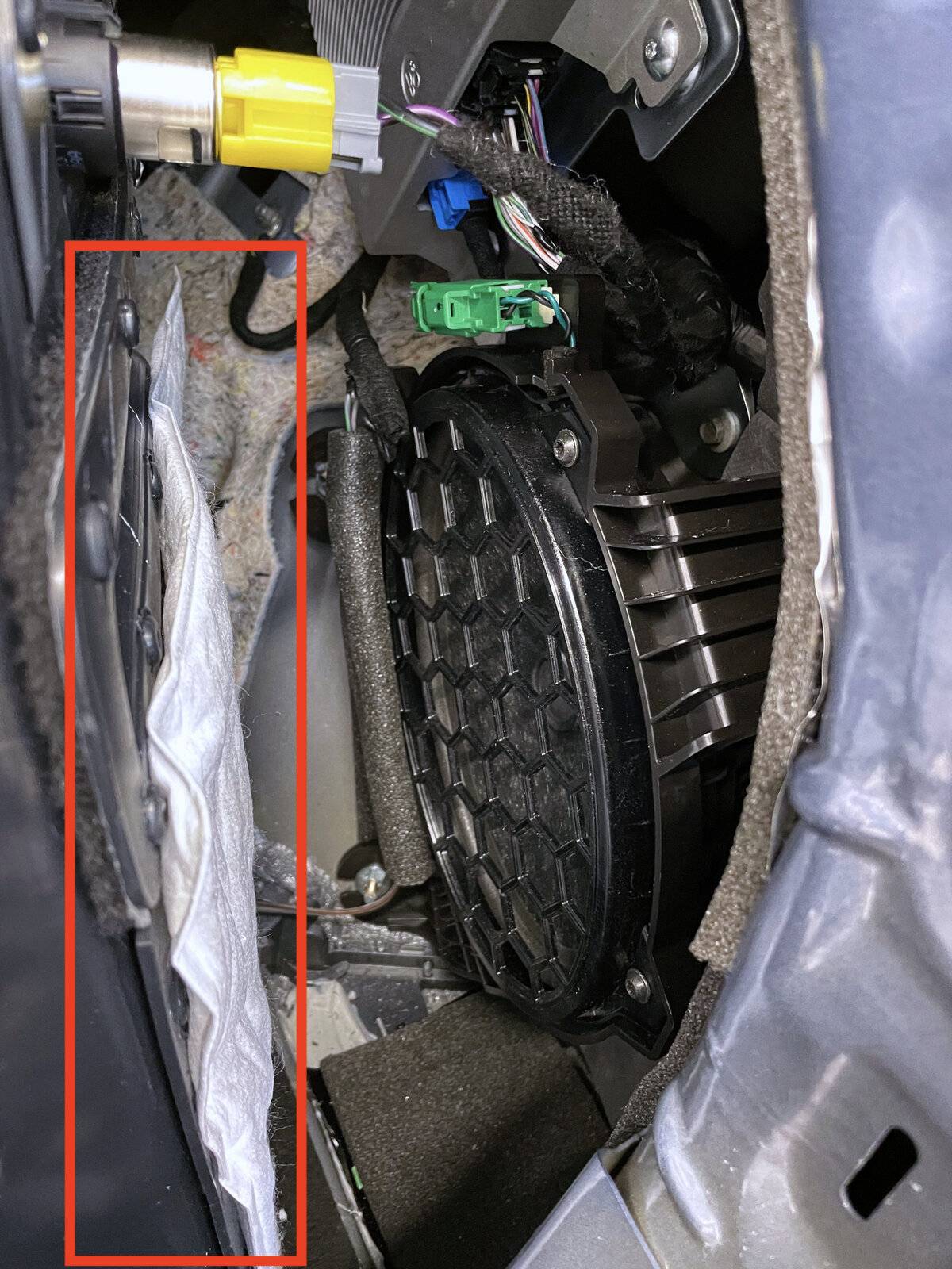 Ford Mustang Mach-E Is this insulation piece needed on the subwoofer? IMG_43061900